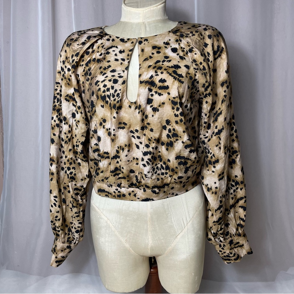 Banana Republic Cropped Top Blouse Leopard Print Balloon Sleeve Sz XS
